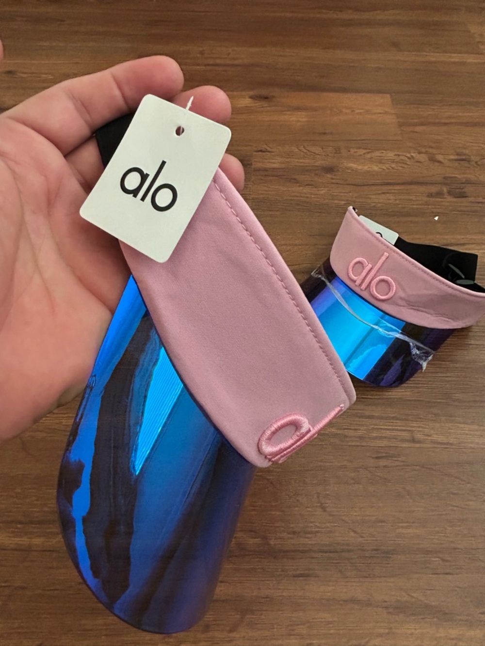 ALO Yoga Adult 👸🏻Visor Collection - Pink, White,yellow and beige👏🏼😍😍